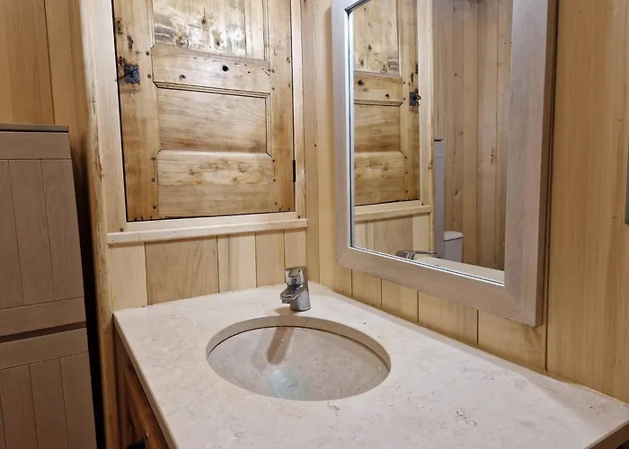 別荘 Maison De Lentin, Calme, Plan D Eau, Nature *